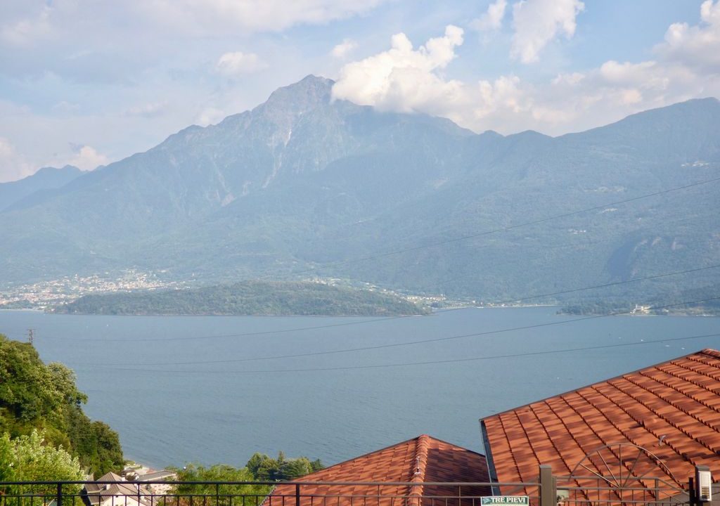 Comer See Gravedona ed Uniti Haus mit Seeblick
