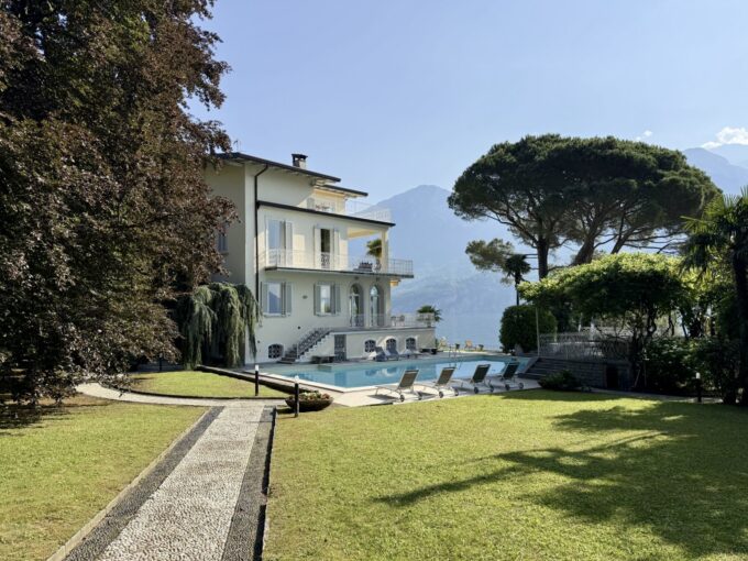 Comer See Bellagio Luxus Villa Direkt am See
