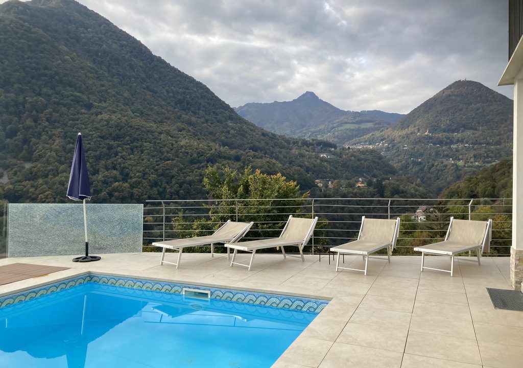 Comer See Argegno Villa mit Pool, Garten und Seeblick