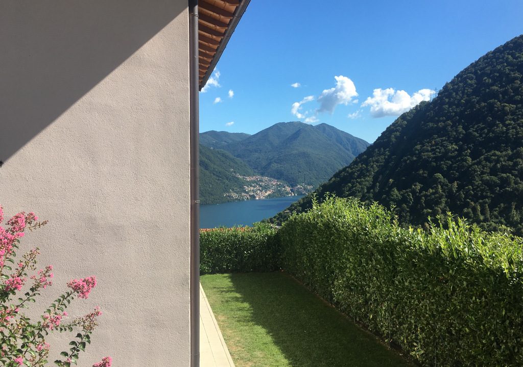 Comer See Argegno Villa mit Schwimmbad, Terrasse und Seeblick