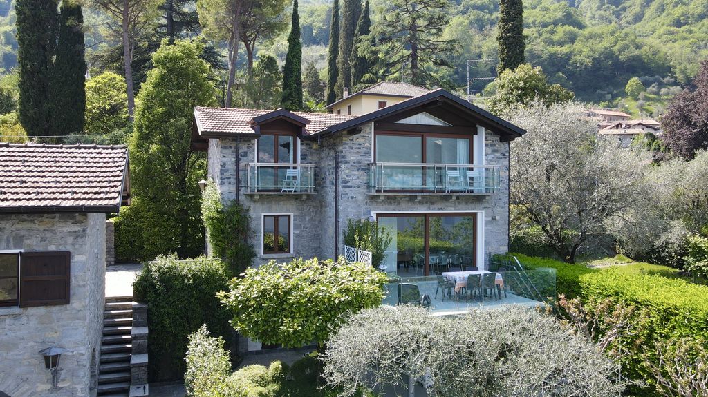 Comer See Bellagio Luxus Villa mit Bootshaus