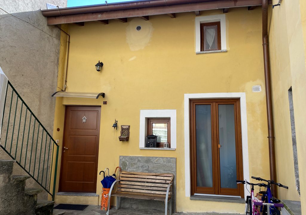 Comer See Tremezzina Renoviertes Haus mit Balkon
