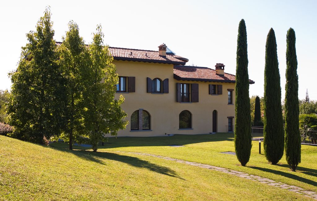 Villa con Terreno e Piscina San Fermo Rif.MEC000-4.--1_rid
