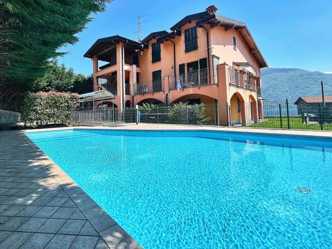 Comer See San Siro Wohnung mit Swimmingpool