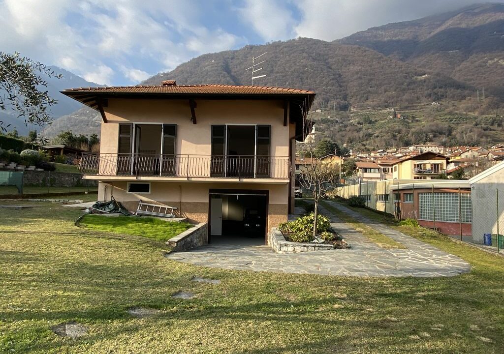 Comer See Lenno Haus mit Garten und Balkon