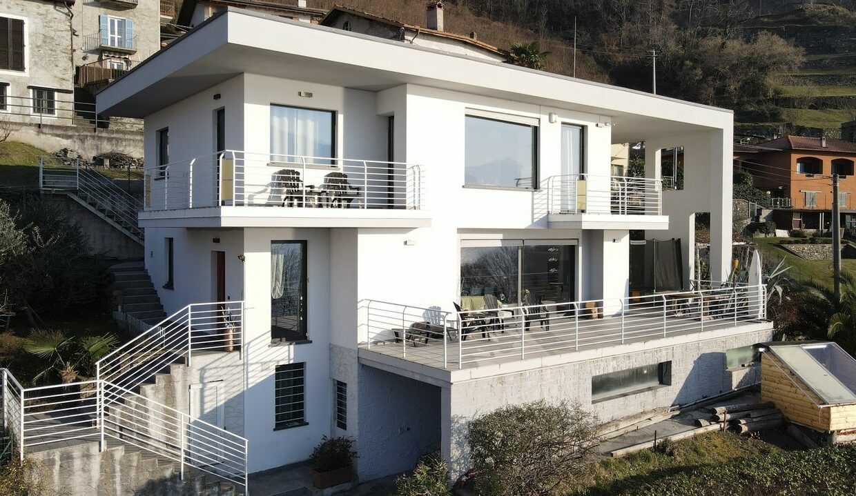 Comer See Moderne Villa Dorio mit Seeblick