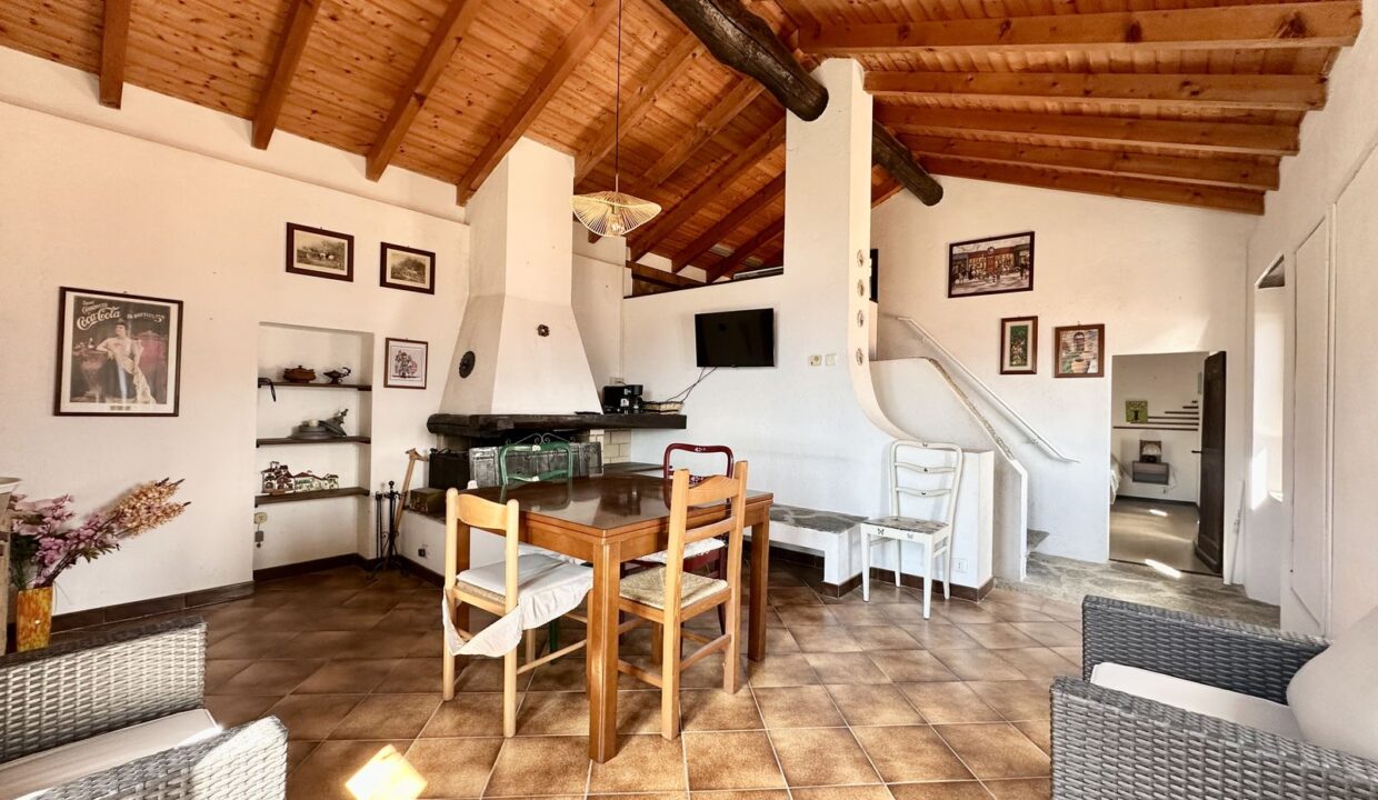 Comer See Rustikal renoviert San Siro mit Balkon und Seeblick