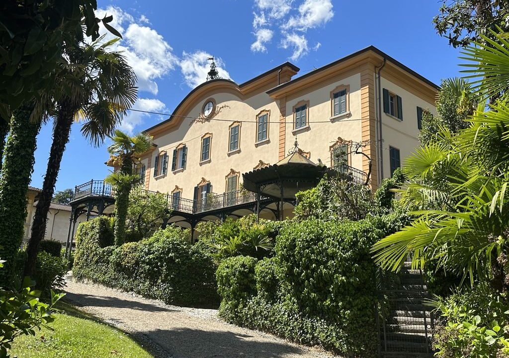 Comer See Tremezzo Wohnung in historischen Villa