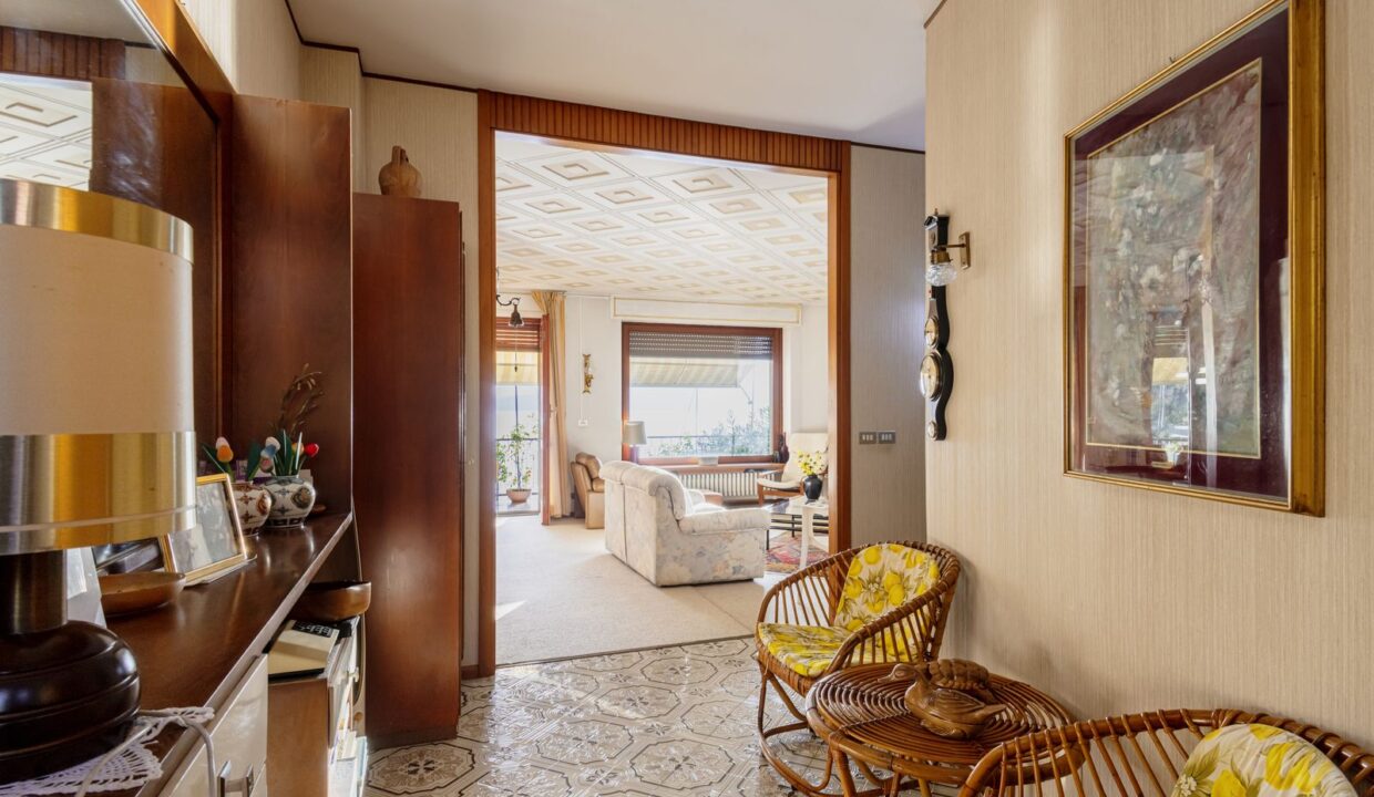 Wohnung Direkt am See mit Terrasse - Bellano