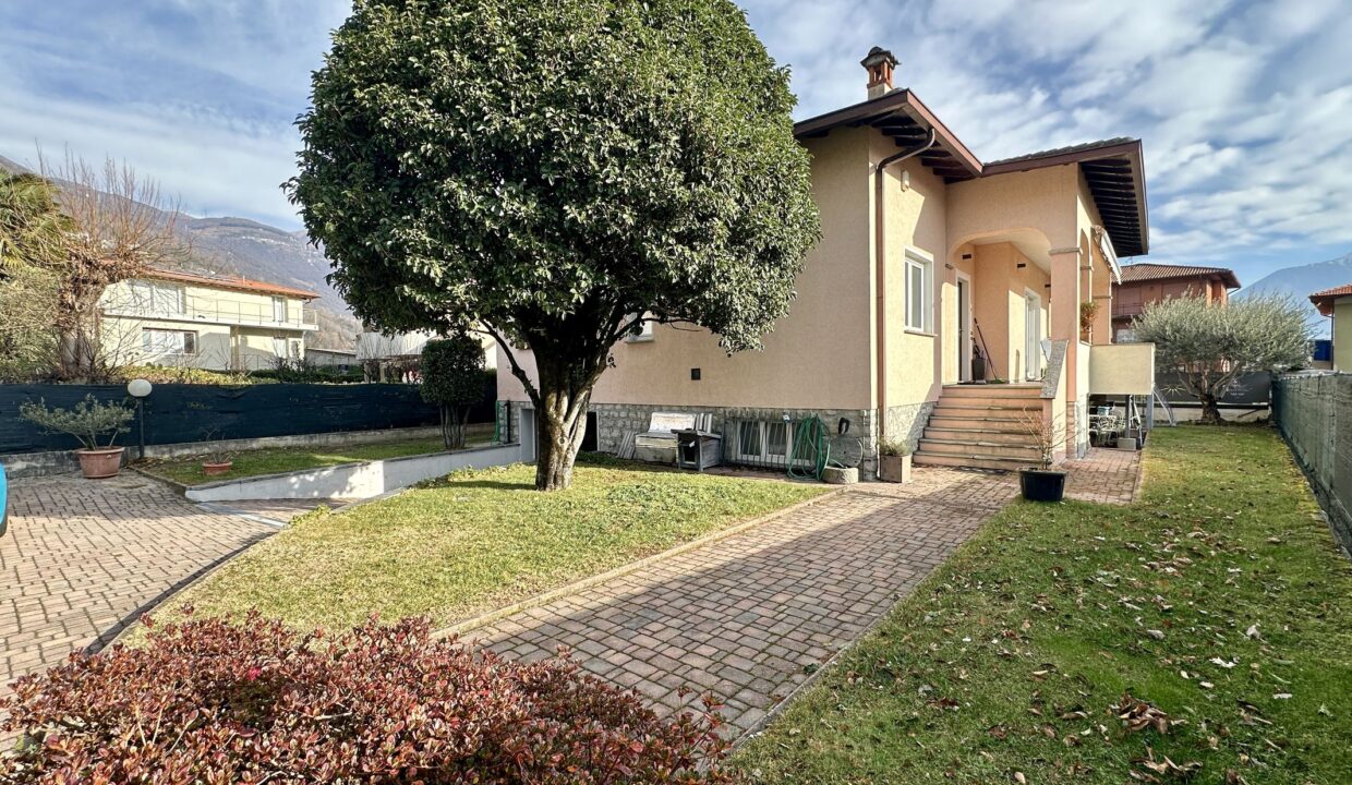 Comer See Domaso Villa mit Garden und Garage