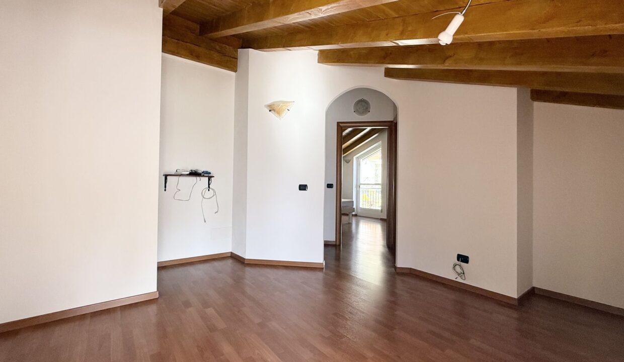 Wohnung Comer See Domaso mit Terrasse
