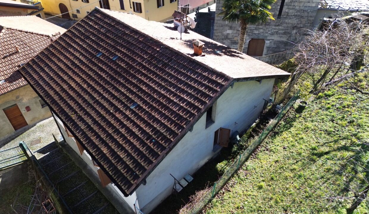 Comer See Haus Dongo mit Garage