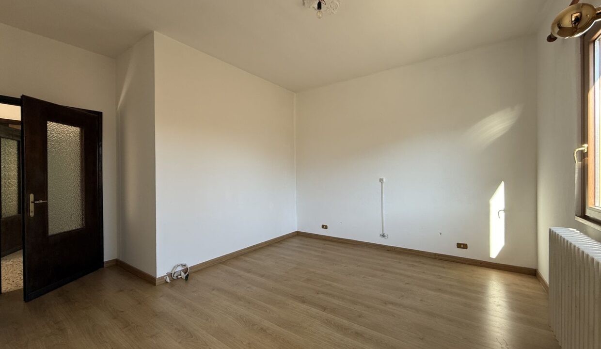 Comer See Haus Dongo mit Garage