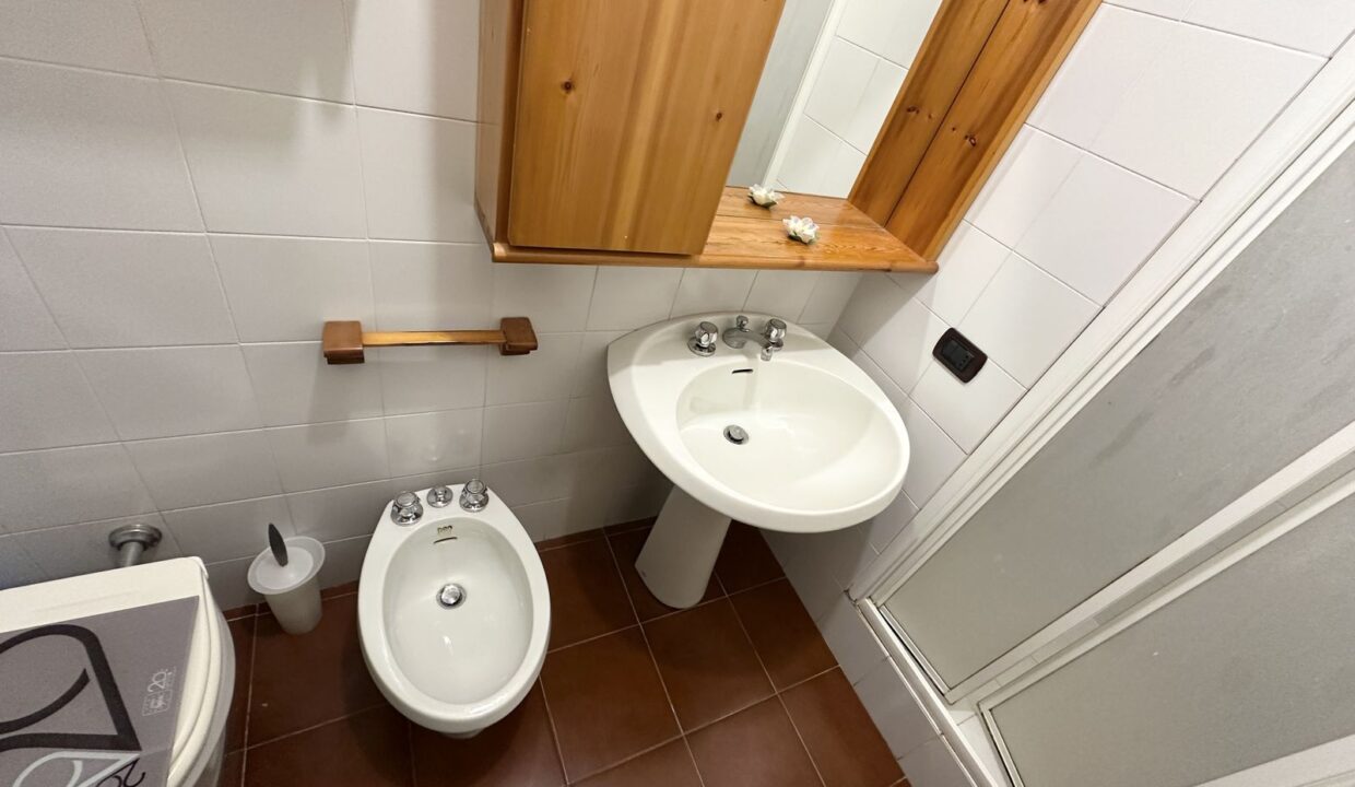Comer See Wohnung Varenna mit Garten und Garage