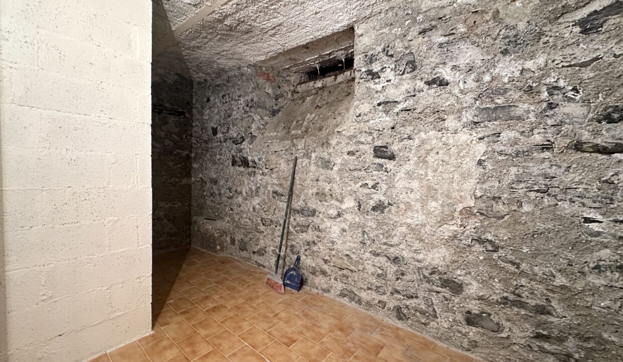 Comer See Wohnung Varenna mit Garten und Garage