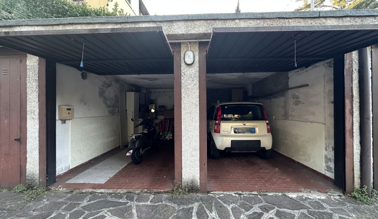 Comer See Wohnung Varenna mit Garten und Garage
