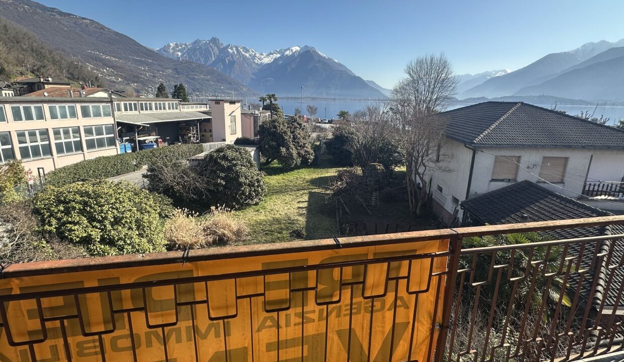 Comer See Domaso Haus mit Garten zum Renovieren