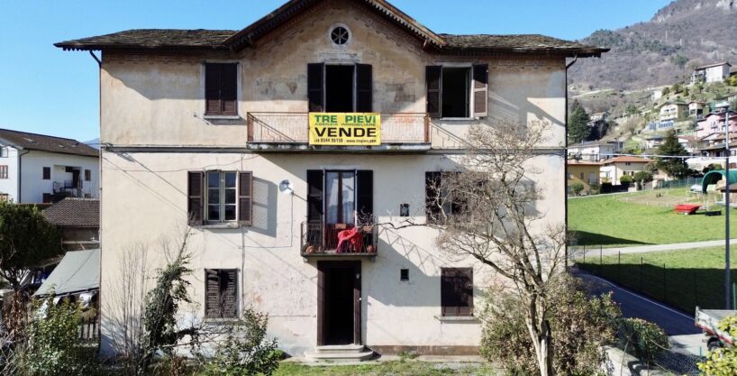 Comer See Domaso Haus mit Garten zum Renovieren