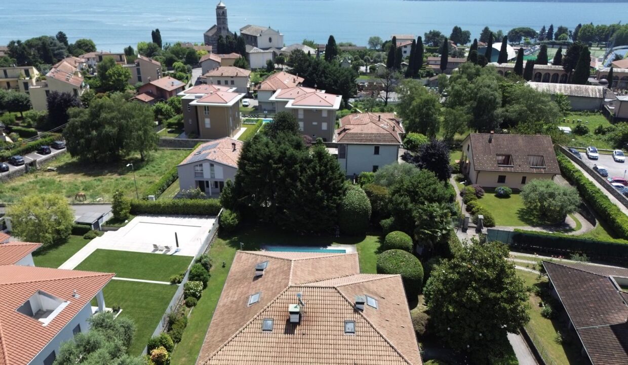 Comer See Gravedona ed Uniti Villa mit Schwimmbad
