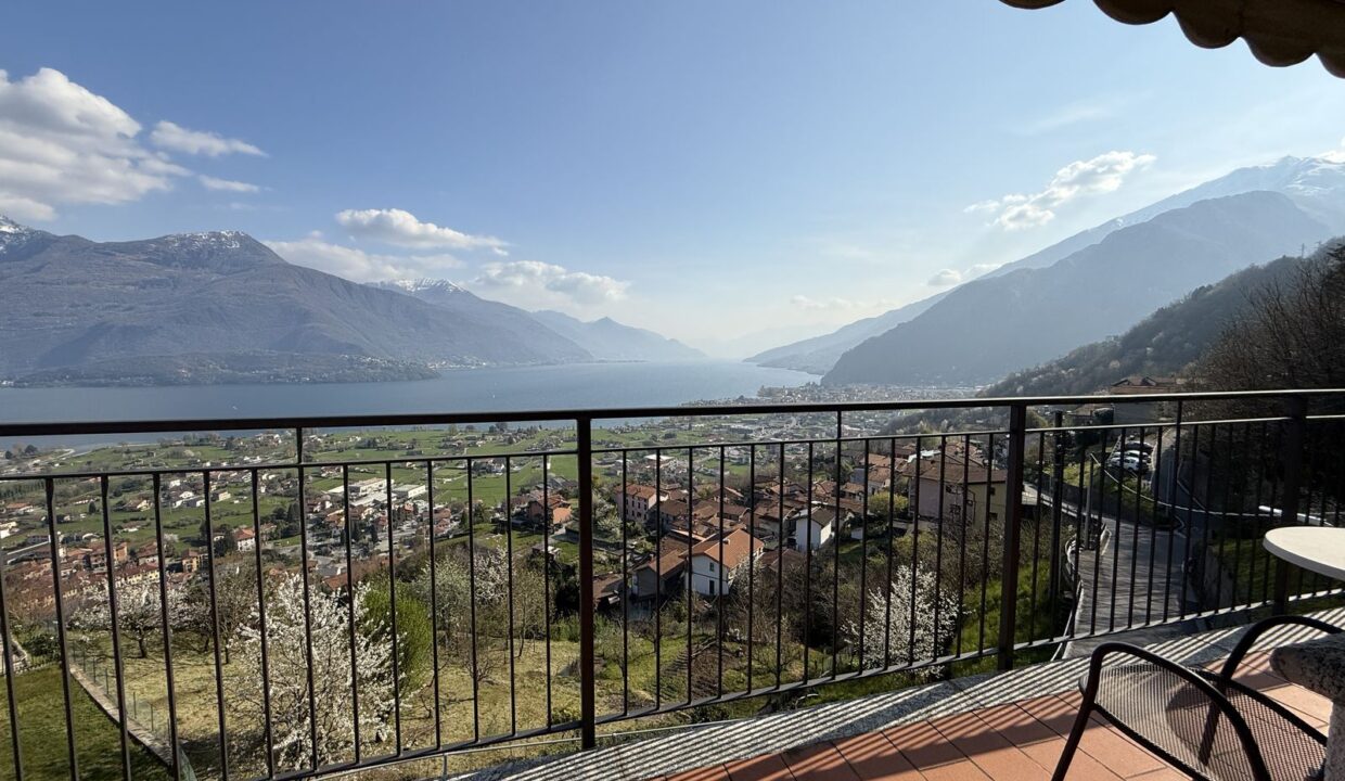 Comer See Haus mit Seeblick Gravedona ed Uniti