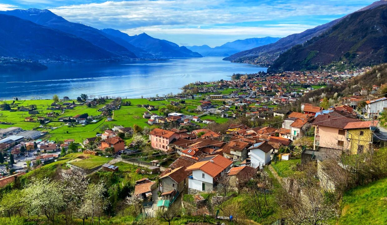 Comer See Haus mit Seeblick Gravedona ed Uniti
