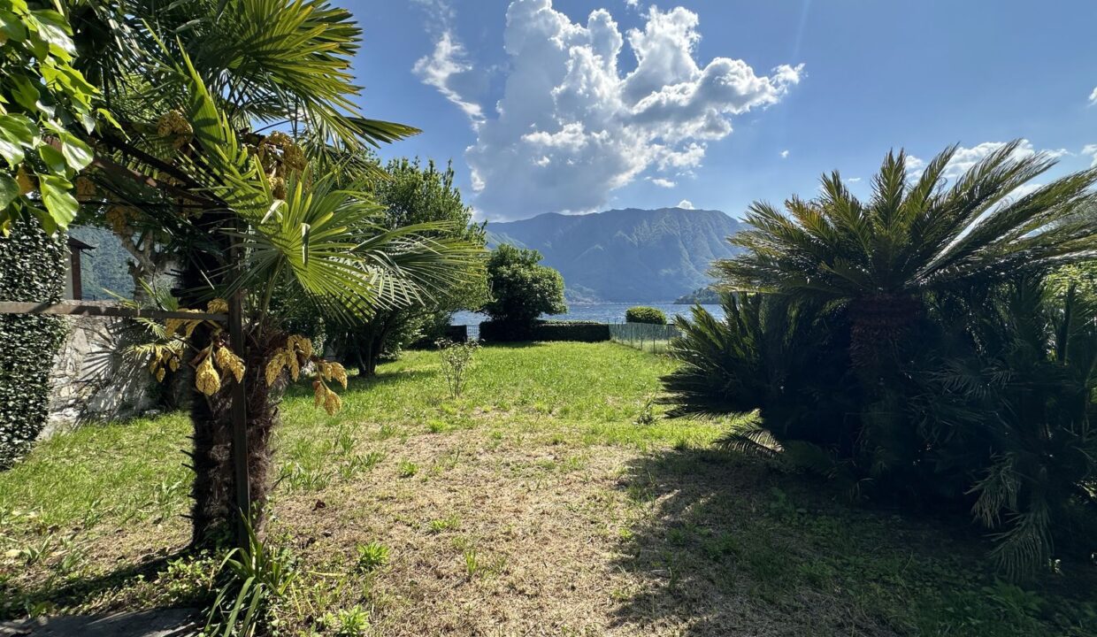 Comer See Wohnung Direkt am See mit Garten Tremezzina