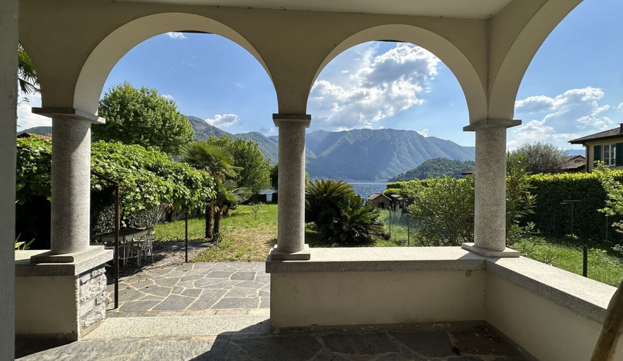 Comer See Wohnung Direkt am See mit Garten Tremezzina