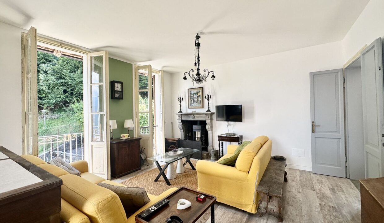 Wohnung Comer See Plesio mit Terrasse