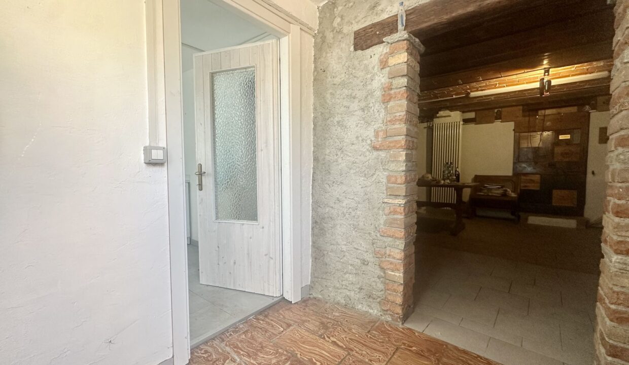 Comer See San Siro Wohnung mit Terrasse