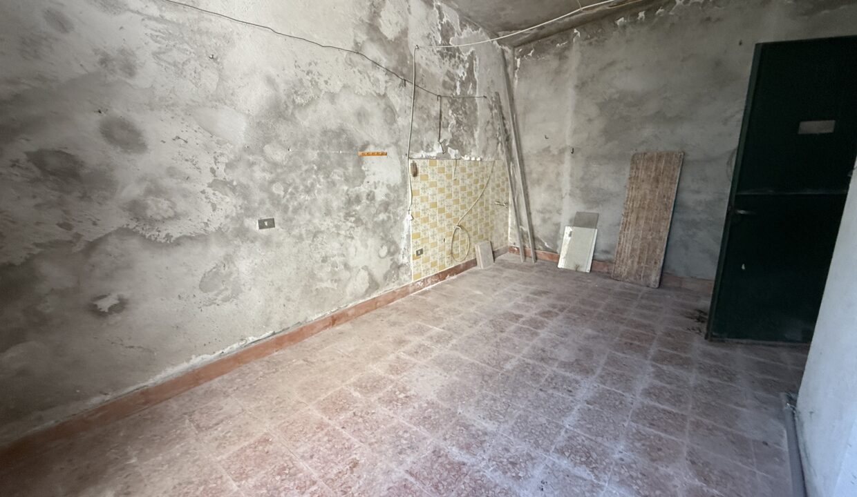 Tremezzo Appartamento con Giardino e Garage 12