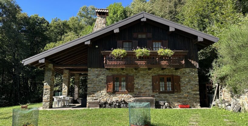 Comer See Gravedona ed Uniti Hausteil