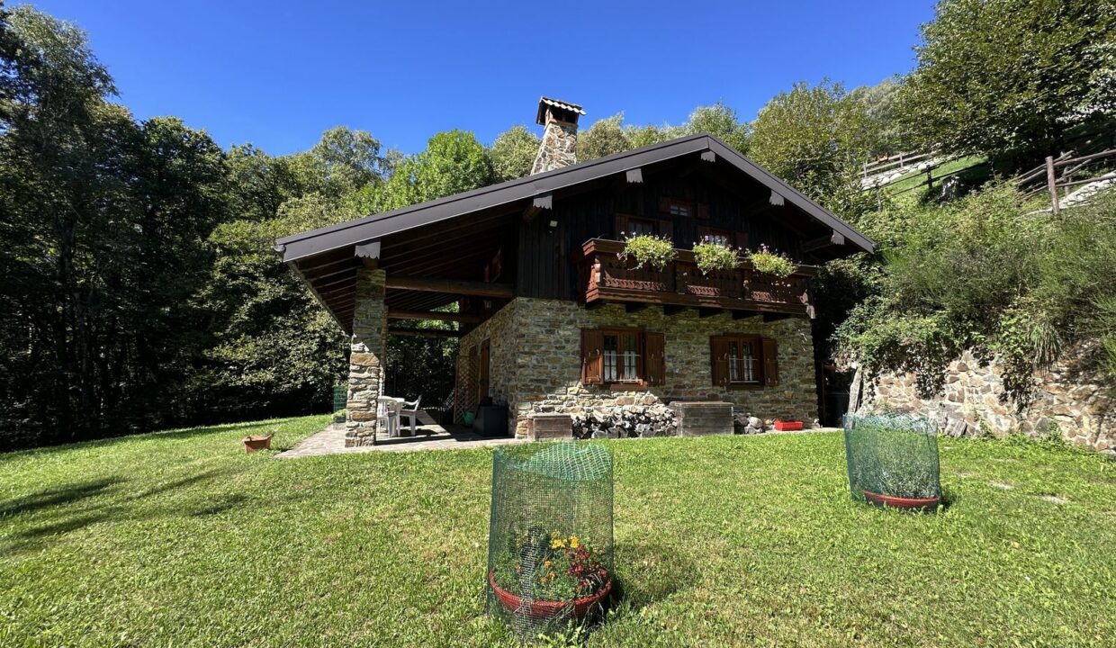 Comer See Gravedona ed Uniti Hausteil