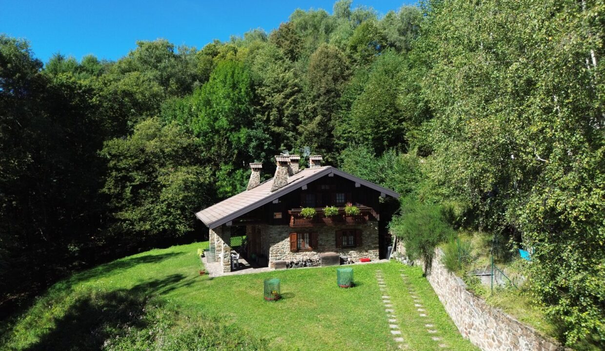 Comer See Gravedona ed Uniti Hausteil