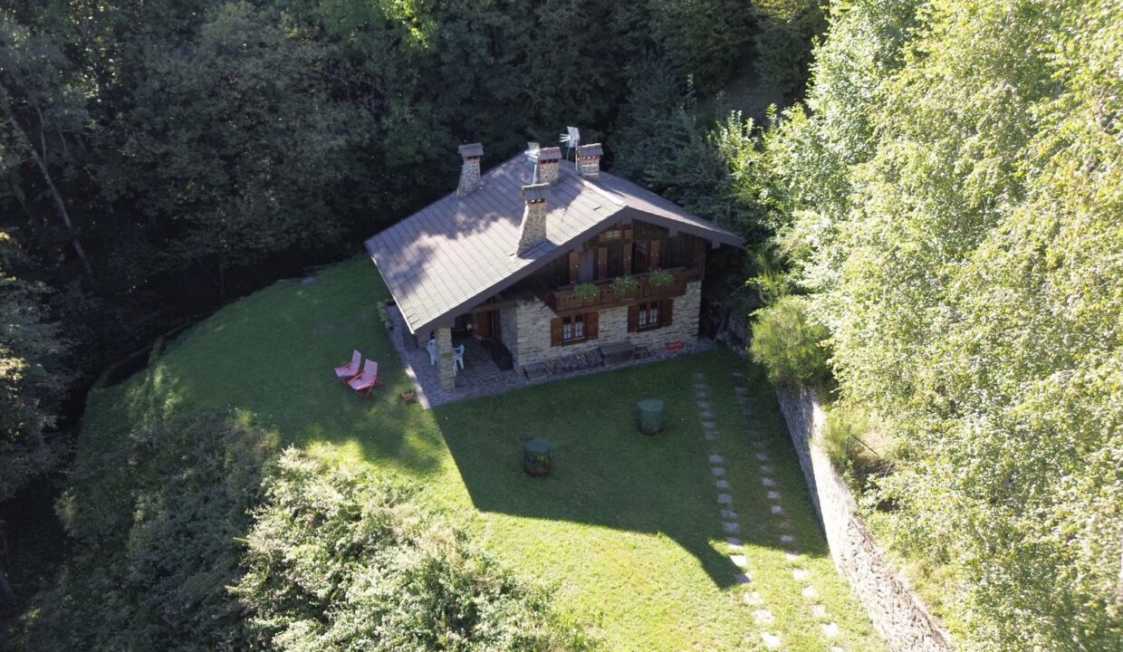 Comer See Gravedona ed Uniti Hausteil