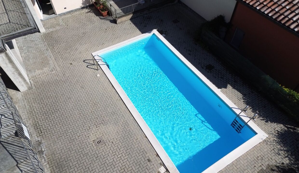 Comer See Reihenhaus in Residenz mit Schwimmbad