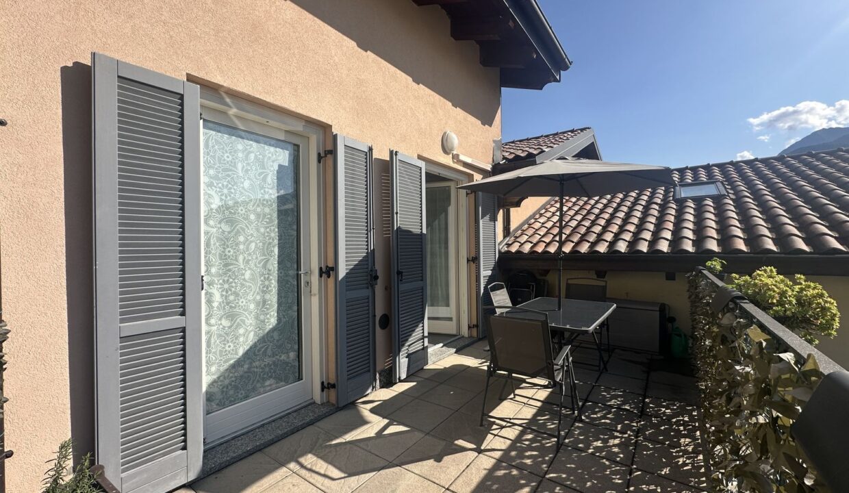 Comer See Reihenhaus in Residenz mit Schwimmbad