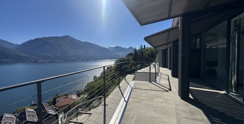 Comer See Moderne Wohnung in Cremia mit Terrassen