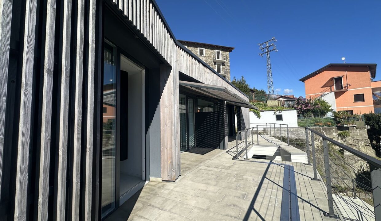 Comer See Moderne Wohnung in Cremia mit Terrassen