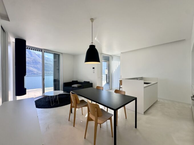 Comer See Moderne Wohnung in Cremia mit Terrassen
