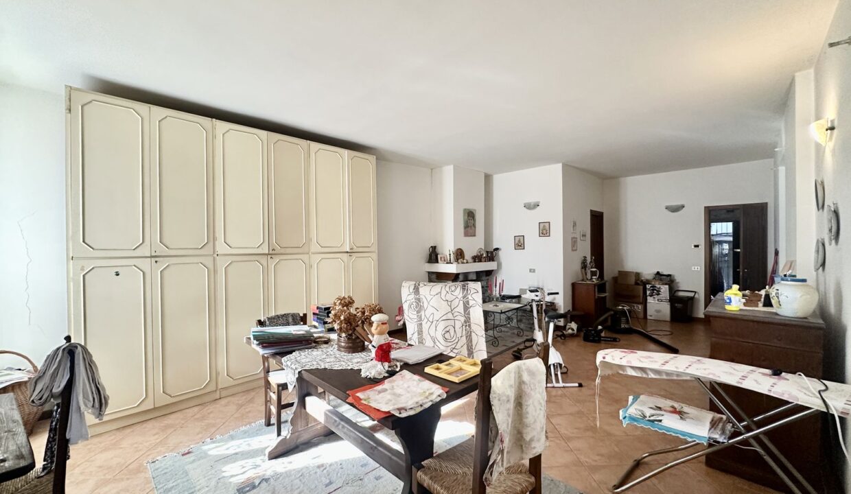 Steinhaus mit Seeblick Gravedona ed Uniti