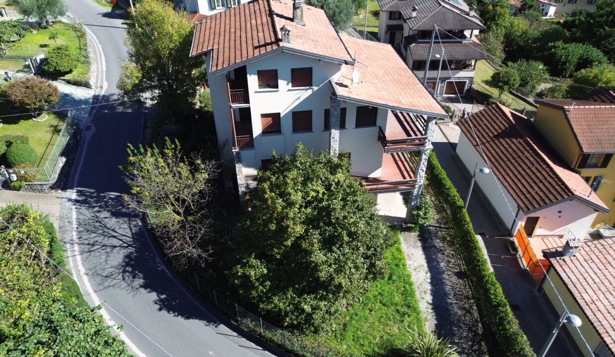 Comer See Villa mit Garten und Seeblick - Gera Lario