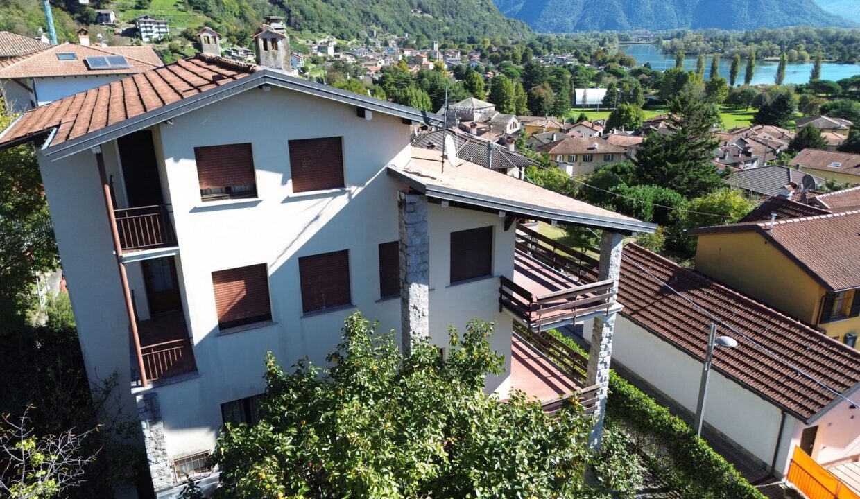 Comer See Villa mit Garten und Seeblick - Gera Lario