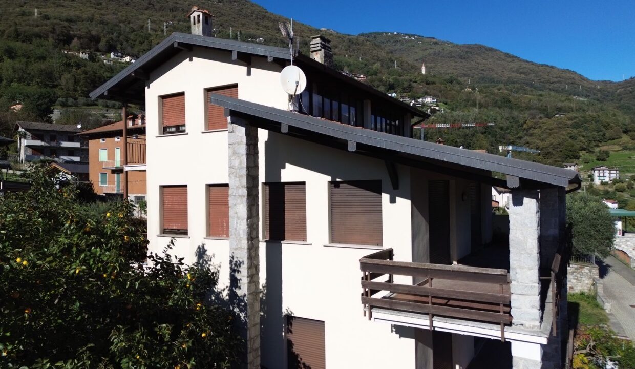 Comer See Villa mit Garten und Seeblick - Gera Lario