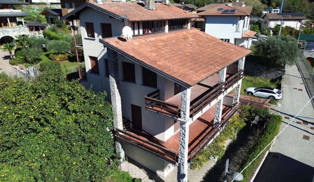 Comer See Villa mit Garten und Seeblick - Gera Lario