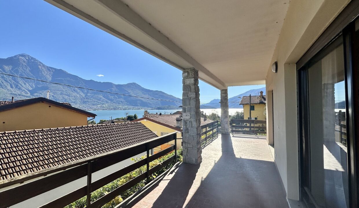 Comer See Villa mit Garten und Seeblick - Gera Lario
