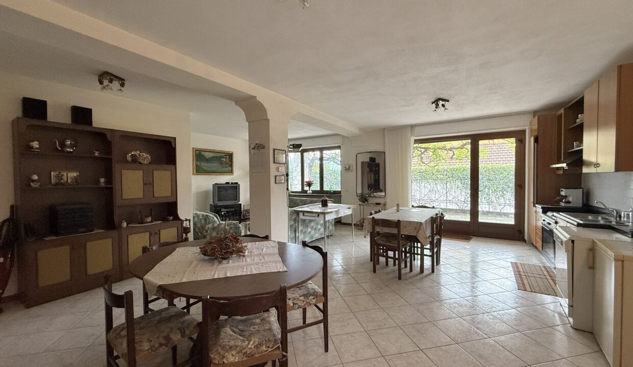 Comer See Villa mit Garten und Seeblick - Gera Lario