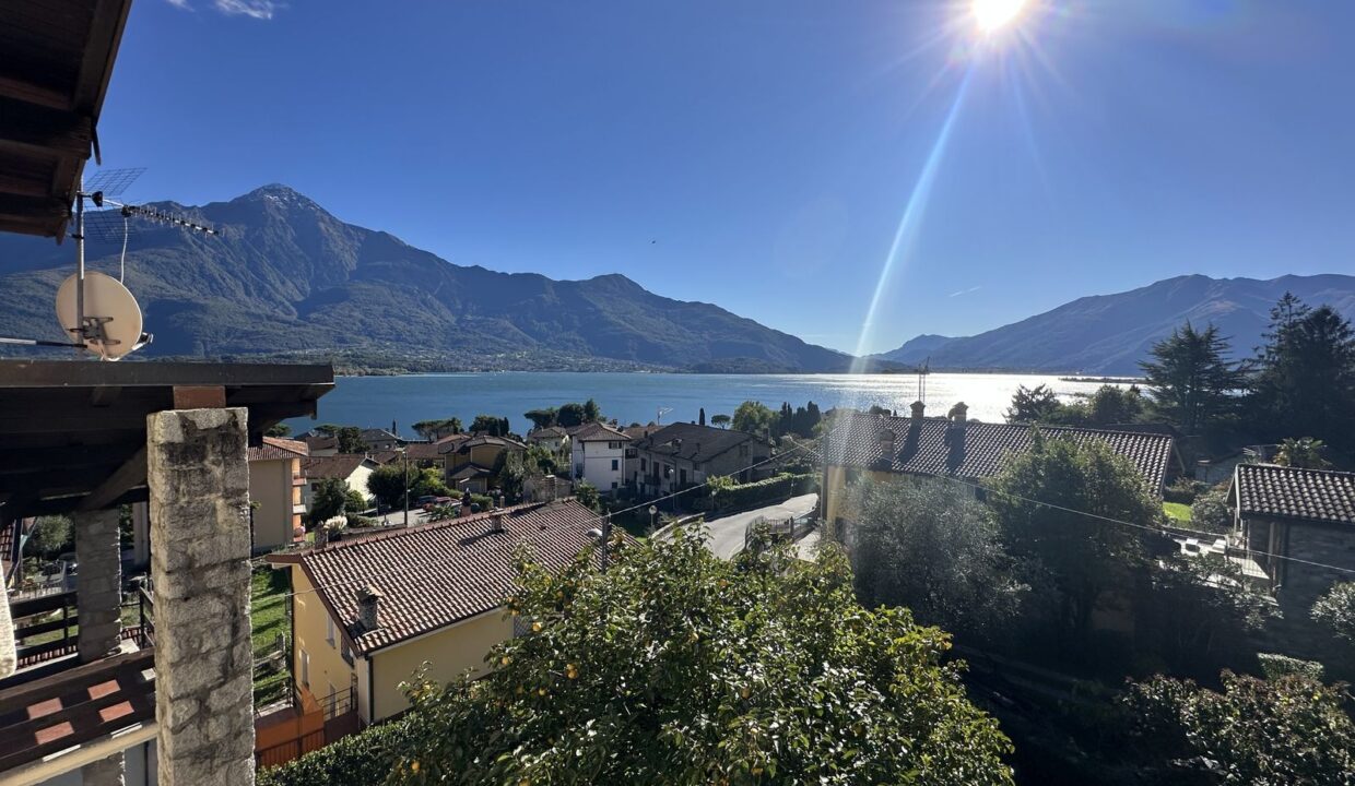 Comer See Villa mit Garten und Seeblick - Gera Lario