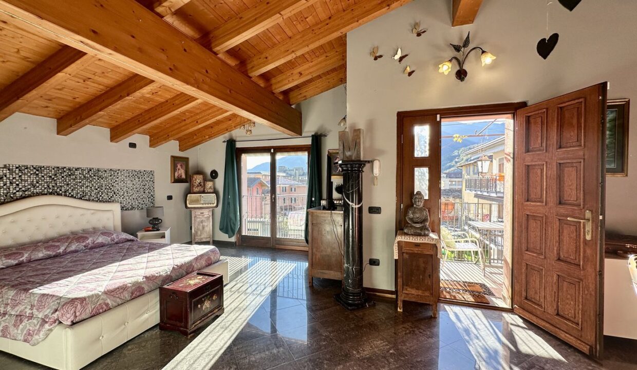 Comer See Haus mit Garden Gravedona ed Uniti