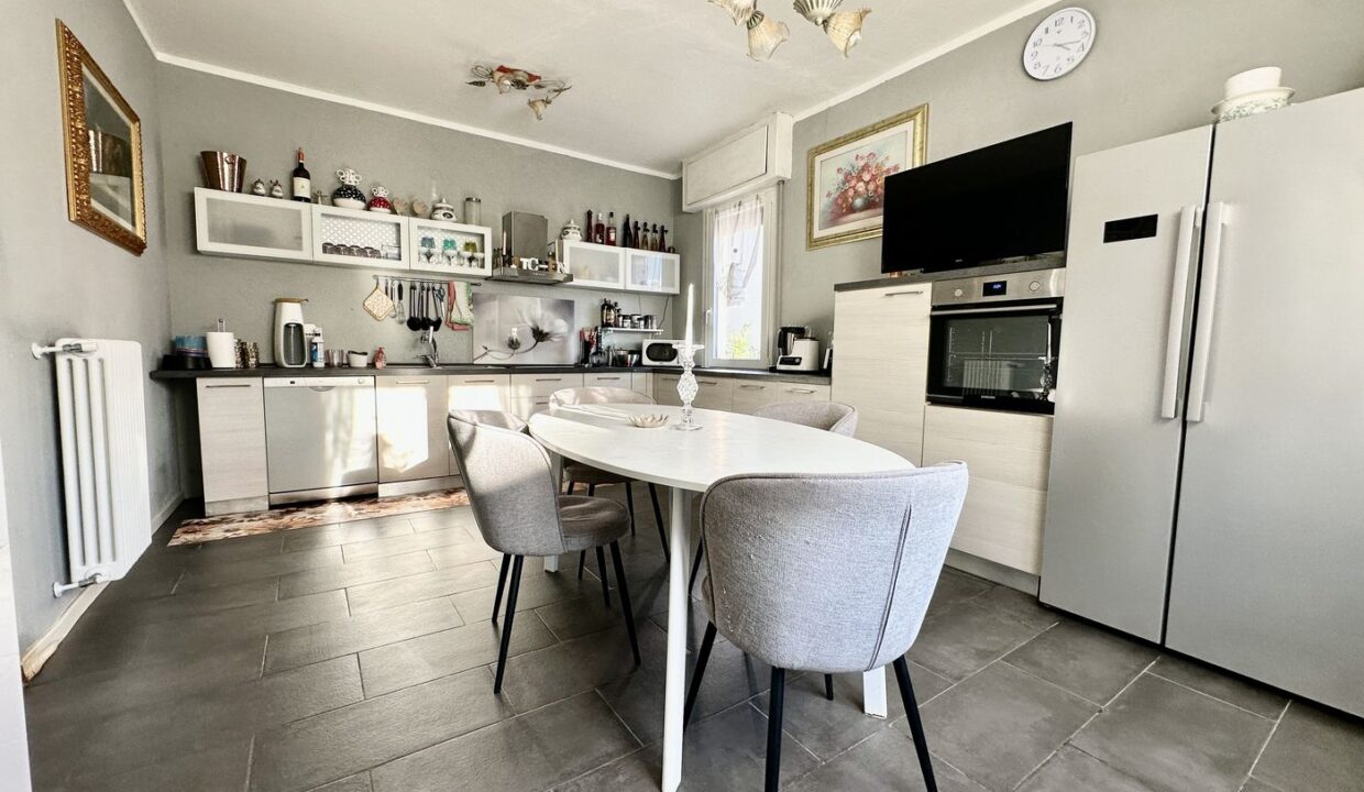 Comer See Haus mit Garden Gravedona ed Uniti