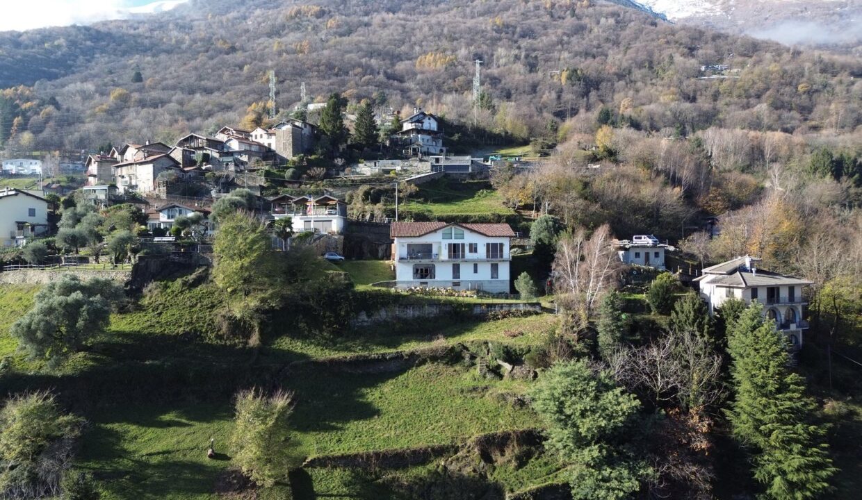 Comer See Villa mit Garten un Seeblick - Pianello Lario